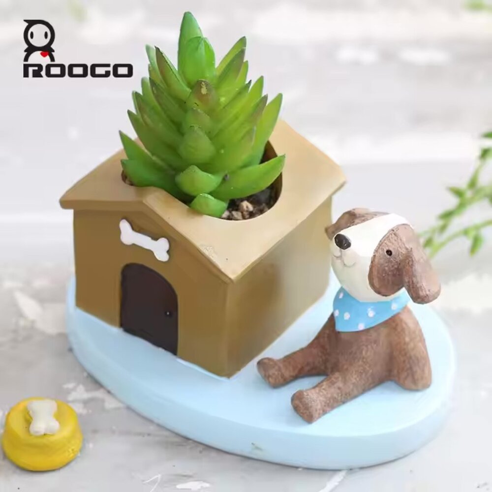 ROOGO | Resin Dog + House Shaped Small Planter | Air Plant